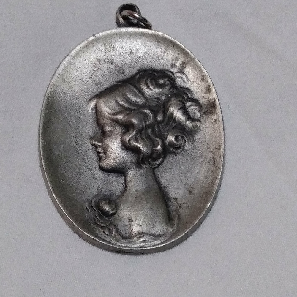 Pewter pendant